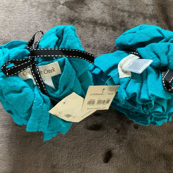 New! 2 Coldwater Creek Spring fashion scarfs wrapped up to look like flowers 🌺 - Picture 4 of 4